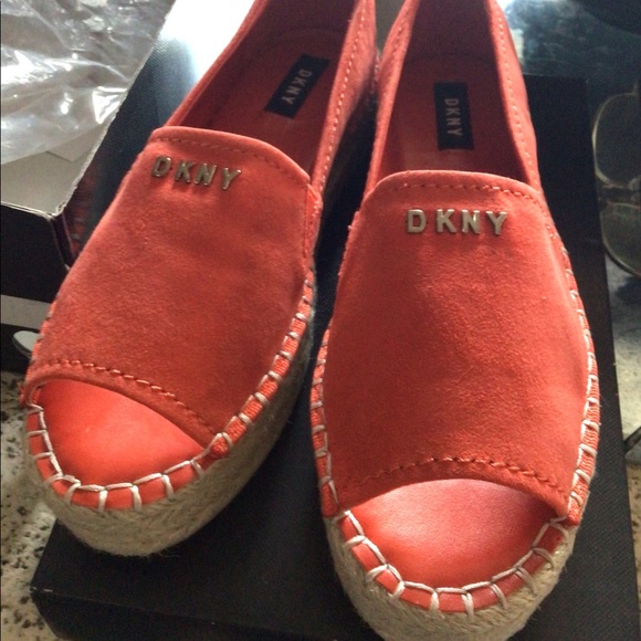 Dkny espadrilles deals